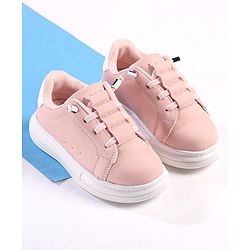 Cute Walk by Babyhug Solid Color Sneakers - Black