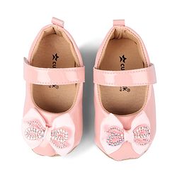 Cute Walk by Babyhug Velcro Closure Booties With Bow Applique - Pink