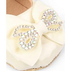 Cute Walk by Babyhug Velcro Closure Booties With Bow Applique - Pink