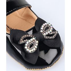Cute Walk by Babyhug Velcro Closure Booties With Bow Applique - Pink
