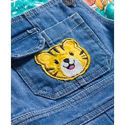 Babyhug Single Jersey Knit Half Sleeves Animal Printed T-Shirt & Denim Dungaree with Tiger Embroidery - Blue