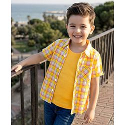 Babyhug Cotton Woven Half Sleeves Checks Shirt with T-Shirt - Multicolor
