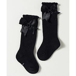 Cute Walk by Babyhug Non Terry Knit Calf Length Solid Party Socks with Bow Applique & Cable Knit Design - Pink