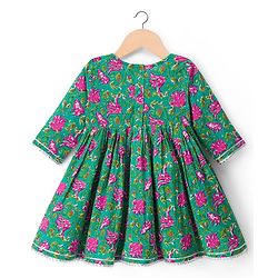 Babyhug 100% Cotton Cambric Woven Three Forth Sleeves Floral Printed Kurta & Pant Set With Dupatta - Green