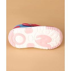 Cute Walk by Babyhug Velcro Closure Casual Shoes With Animal Applique - Purple