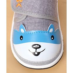 Cute Walk by Babyhug Casual Shoes With Velcro Closure & Bunny Face Applique - Grey