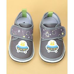 Cute Walk by Babyhug Velcro Closure Casual Shoes With Space Theme Print & Applique - Navy Blue
