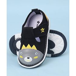Cute Walk by Babyhug Casual Shoes With Velcro Closure & Face Applique - Black