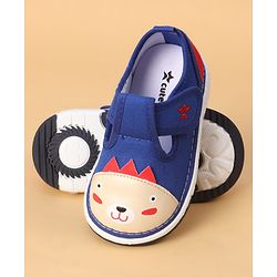 Cute Walk by Babyhug Casual Shoes With Velcro Closure & Face Applique - Black