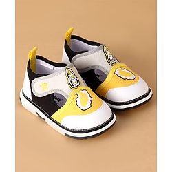 Cute Walk by Babyhug Velcro Closure Casual Shoes With Rocket Print & Applique - Yellow