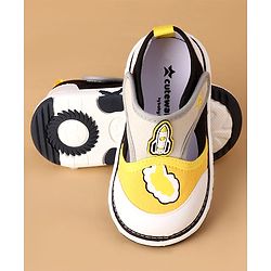 Cute Walk by Babyhug Velcro Closure Casual Shoes With Rocket Print & Applique - Yellow