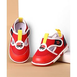 Cute Walk by Babyhug Velcro Closure Casual Shoes With Truck Applique - Navy Blue
