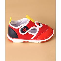Cute Walk by Babyhug Velcro Closure Casual Shoes With Truck Applique - Navy Blue