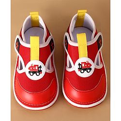 Cute Walk by Babyhug Velcro Closure Casual Shoes With Truck Applique - Navy Blue