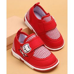 Cute Walk by Babyhug Casual Shoes With Velcro Closure & Cat Applique - Red