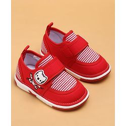 Cute Walk by Babyhug Casual Shoes With Velcro Closure & Cat Applique - Red