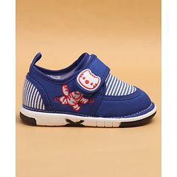 Cute Walk by Babyhug Casual Shoes With Velcro Closure & Cat Applique - Red
