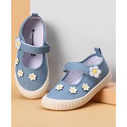 Cute Walk by Babyhug Casual Shoes With Velcro Closure & Floral Applique - Blue
