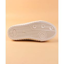 Cute Walk by Babyhug Velcro Closure Casual Shoes with Car Patch Detailing - Blue