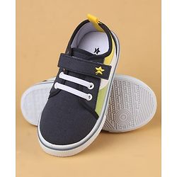 Cute Walk by Babyhug Velcro Closure Solid Color Casual Shoes - Blue