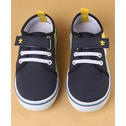 Cute Walk by Babyhug Velcro Closure Solid Color Casual Shoes - Blue