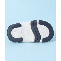 Cute Walk by Babyhug Velcro Closure Sandals With Heart Print & Applique - Pink