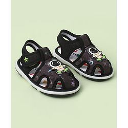 Cute Walk by Babyhug Velcro Closure Sandals With Astronaut Applique - Black