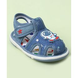 Cute Walk by Babyhug Velcro Closure Sandals With Astronaut Applique - Black