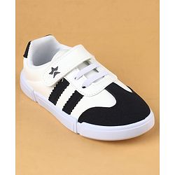 Cute Walk by Babyhug Casual shoes With Velcro Closure - Navy Blue