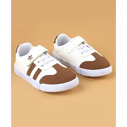 Cute Walk by Babyhug Casual shoes With Velcro Closure - Navy Blue
