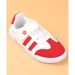 Cute Walk by Babyhug Casual shoes With Velcro Closure - Navy Blue