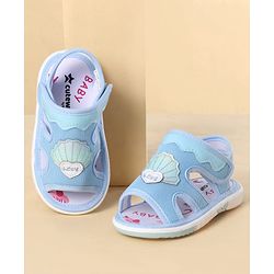 Cute Walk by Babyhug Velcro Closure Sandals With Seashell Applique - Beige