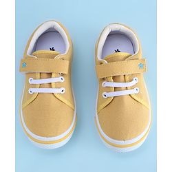 Cute Walk by Babyhug Velcro Closure Casual Shoes with Animal Print - Yellow