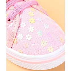 Cute Walk by Babyhug Casual shoes With Velcro Closure & Floral Applique - Light Green
