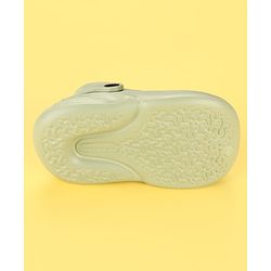 Cute Walk by Babyhug Back Strap Clogs With Shoes & Earth Applique - Olive Green