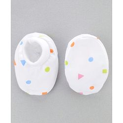 Babyhug 100% Cotton Baby Gift Set Pack of 9 - White