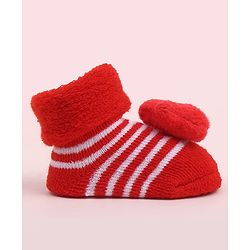 Cute Walk by Babyhug Socks Shoes With Floral Applique - Multicolor