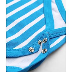 Babyhug 100% Cotton Knit Half Sleeves Striped & Lion Embroidered Onesie with Leggings & Cap - Multicolor