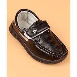 Cute Walk by Babyhug Velcro Closure Loafers with Star Applique - Black