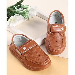 Cute Walk by Babyhug Velcro Closure Loafers with Star Applique - Black