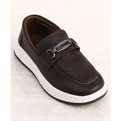 Cute Walk by Babyhug Slip On Solid Colour Loafers - Navy Blue
