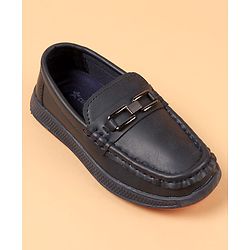 Cute Walk by Babyhug Slip On Solid Color Loafers - Brown