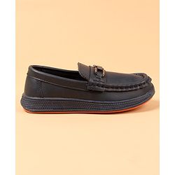 Cute Walk by Babyhug Slip On Solid Color Loafers - Brown