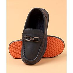 Cute Walk by Babyhug Slip On Solid Color Loafers - Brown