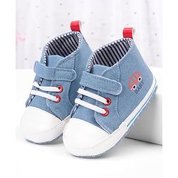 Cute Walk by Babyhug Velcro Closure Booties with Car Print- Sky Blue