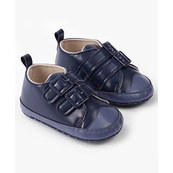 Cute Walk by Babyhug Velcro Closure Solid Colour Booties -Beige