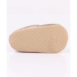 Cute Walk by Babyhug Slip On Booties with Bow Applique - Silver