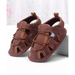 Cute Walk by Babyhug Velcro Closure Solid Colour Booties - Brown