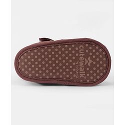Cute Walk by Babyhug Velcro Closure Solid Colour Booties - Brown