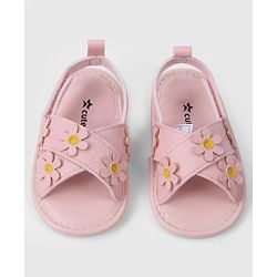 Cute Walk by Babyhug Velcro Closure Solid Colour Booties with Floral Applique- White